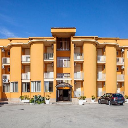 Hotel Rosy Battipaglia Kültér fotó