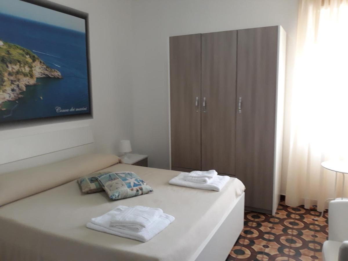 Hotel Rosy Battipaglia Kültér fotó